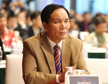 ong-can-van-nghia-buc-xuc-sau-khi-xin-tu-chuc-1
